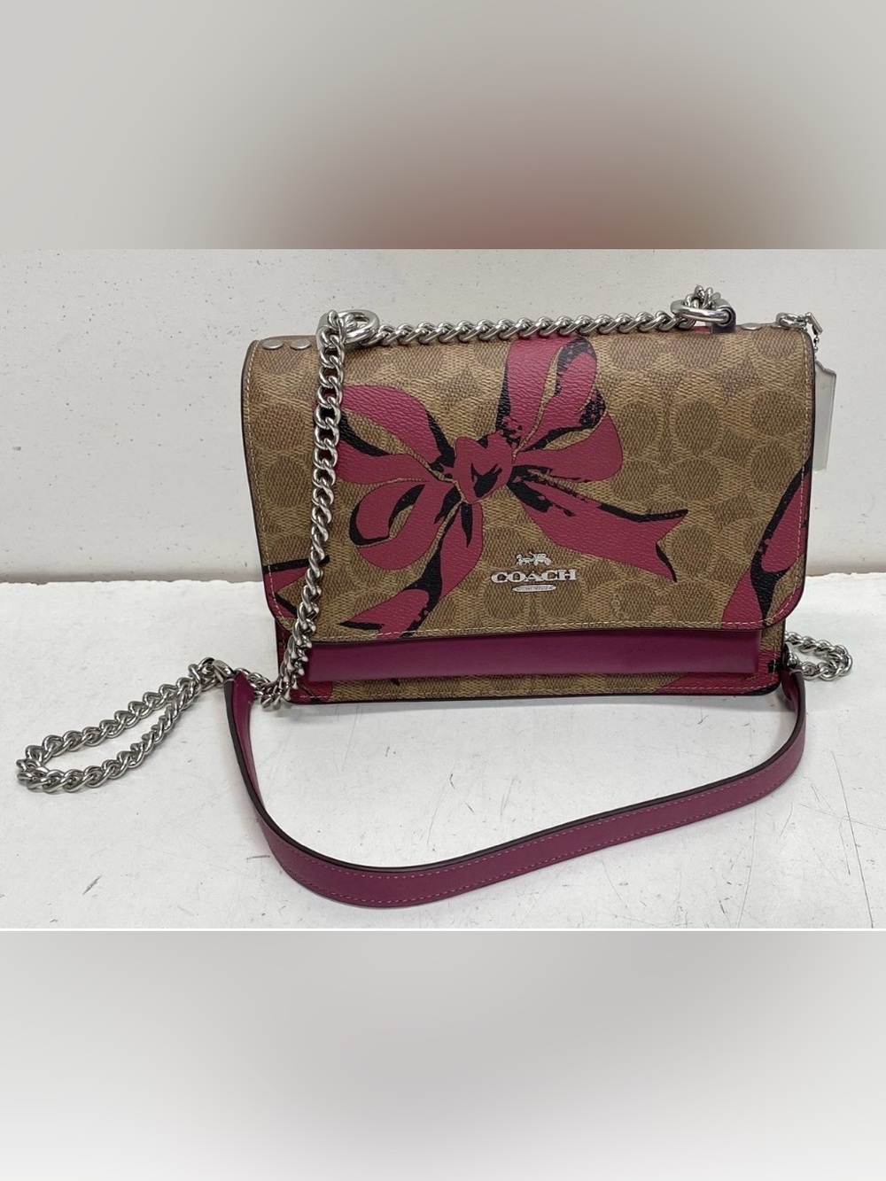 Coach Klare Crossbody Bag In Signature Canvas With Bow Tie Print EUC